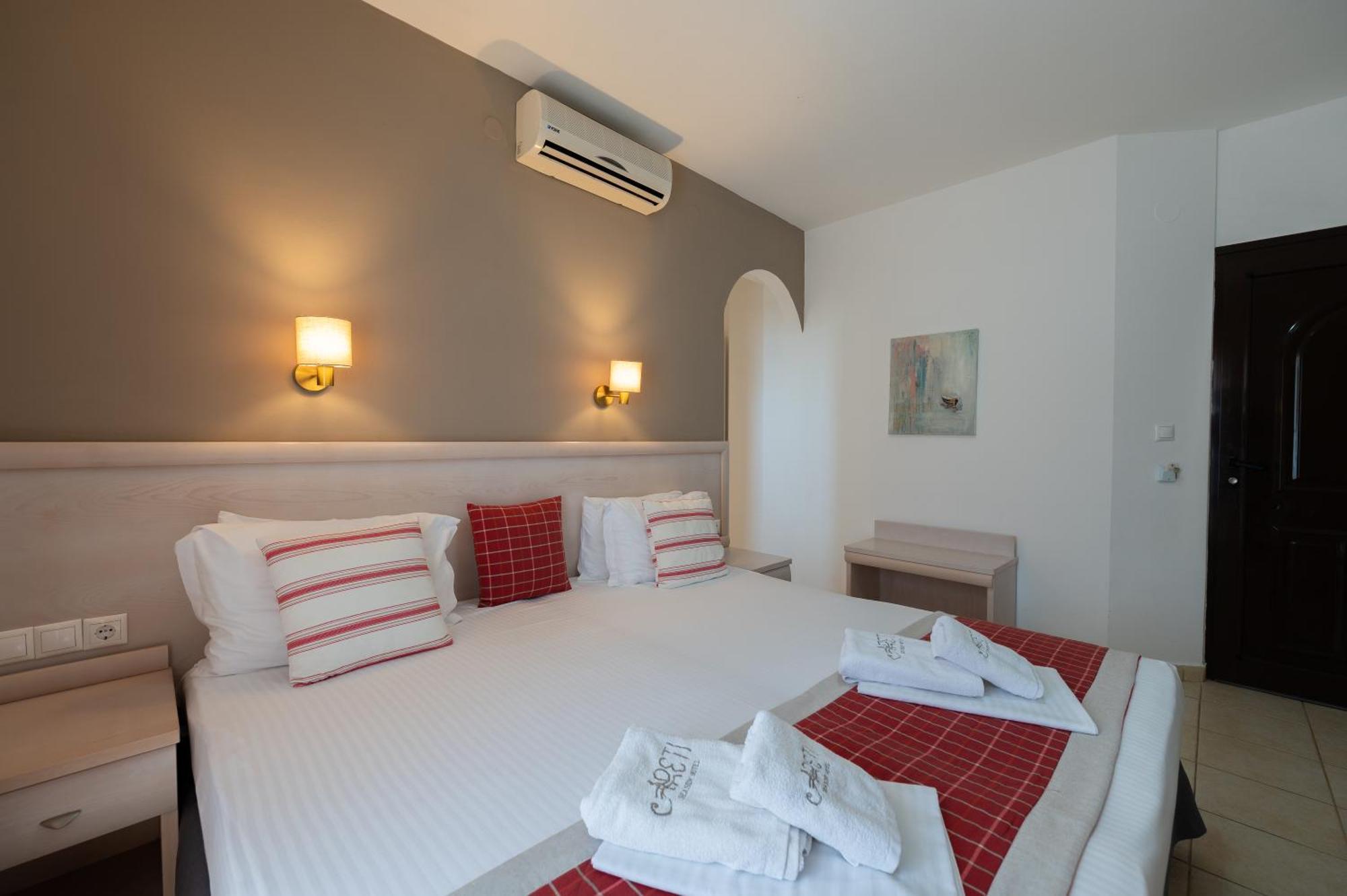 Hotel Areti Neos Marmaras Bilik gambar