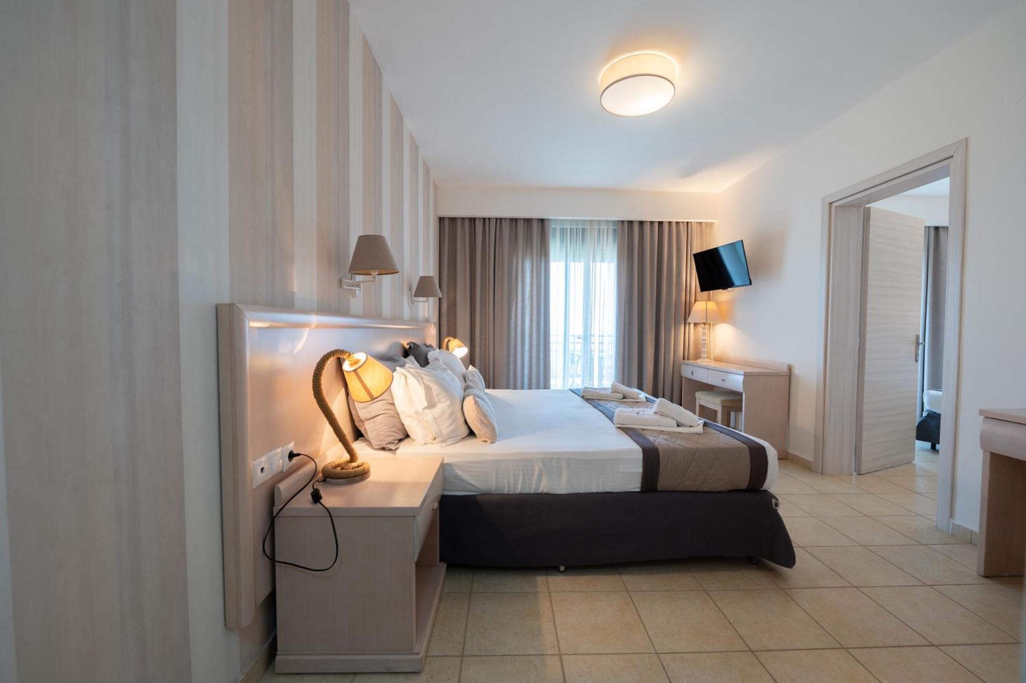 Hotel Areti Neos Marmaras Luaran gambar